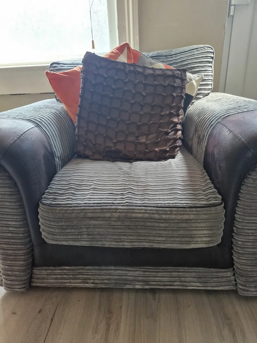Furniture sofa and armchair - Image 3