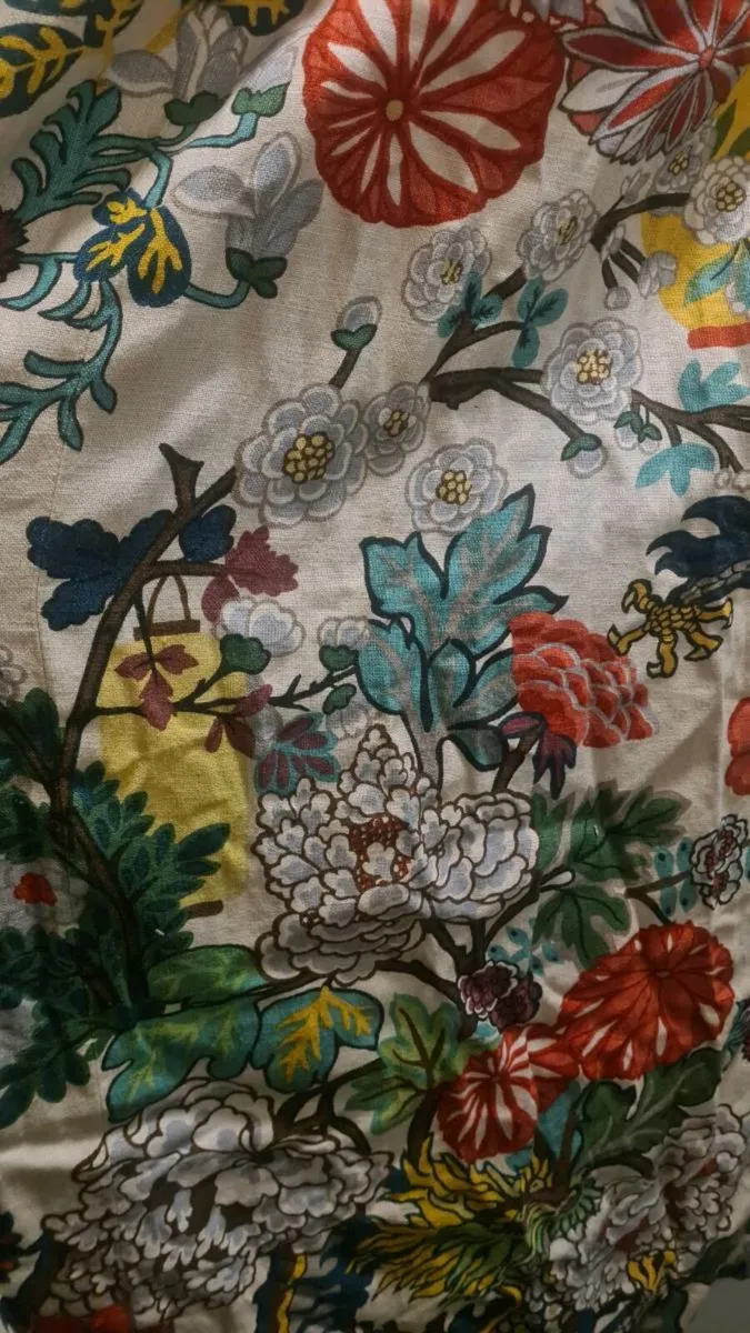 Curtains - Image 3