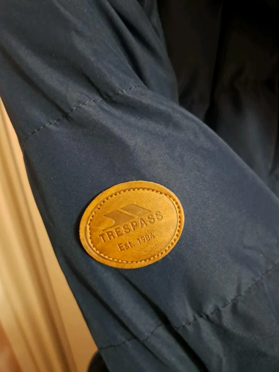 Womens Trespass coat - Image 3