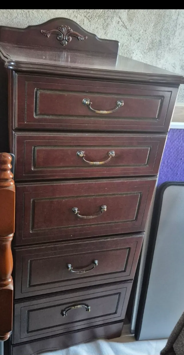 Tallboy Five drawers