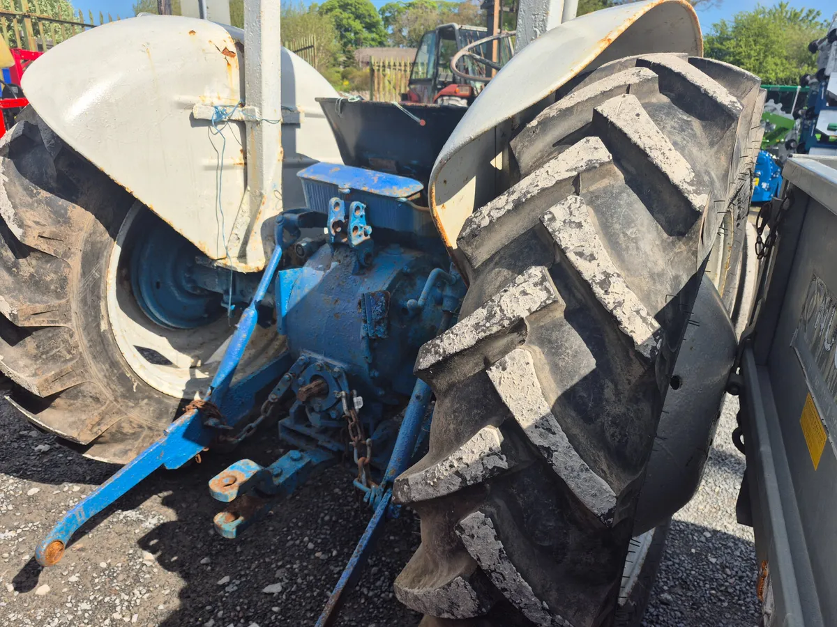 Farm machinery - Image 3