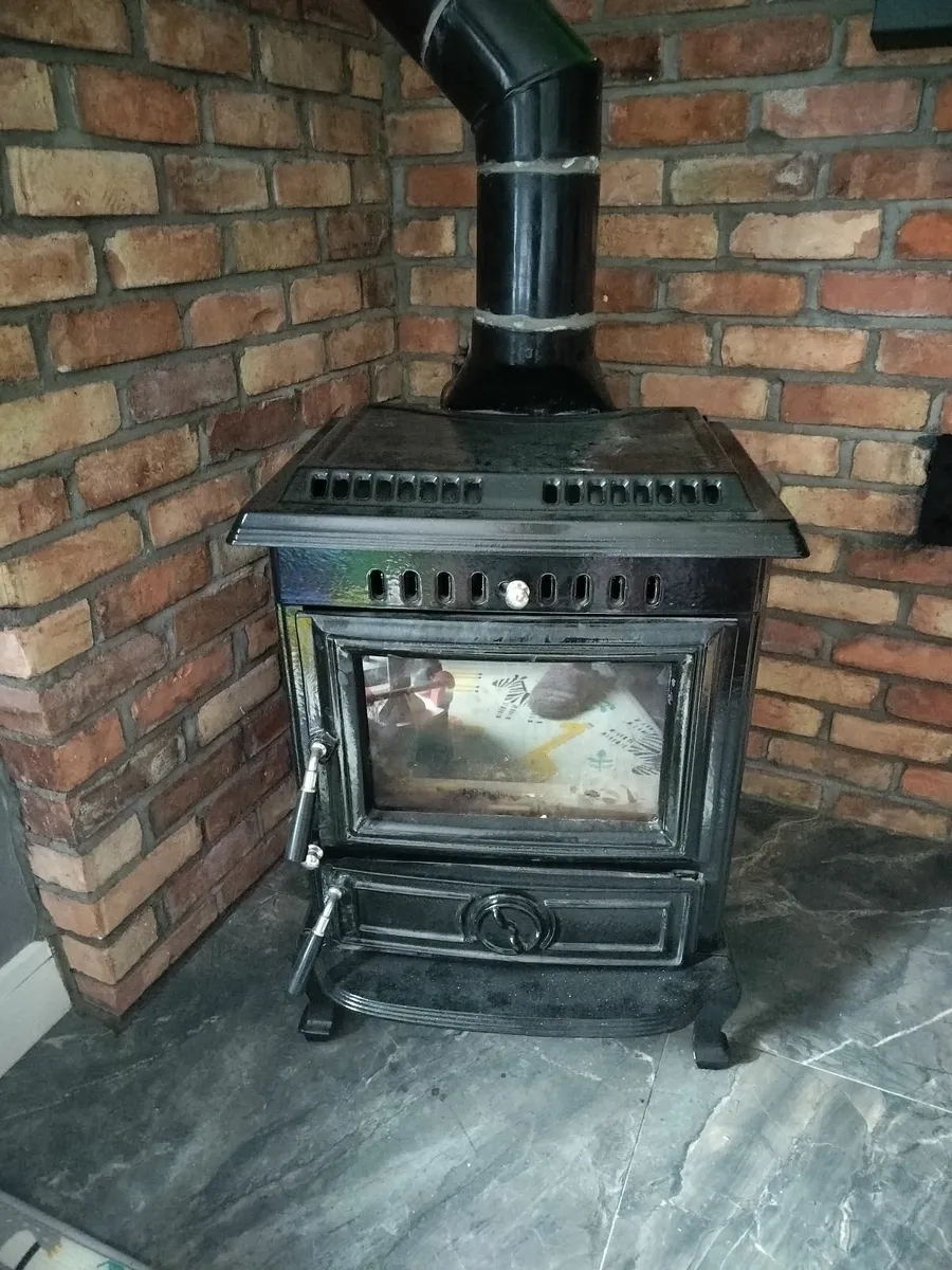 Wood burning stove - Image 4