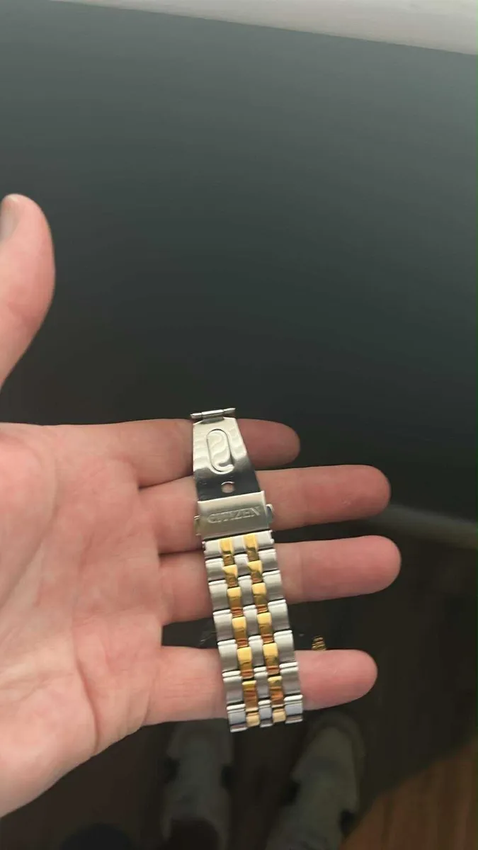 Watch - Image 4
