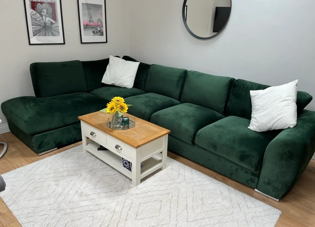 Minougue Emerald Green L-Couch - Image 2