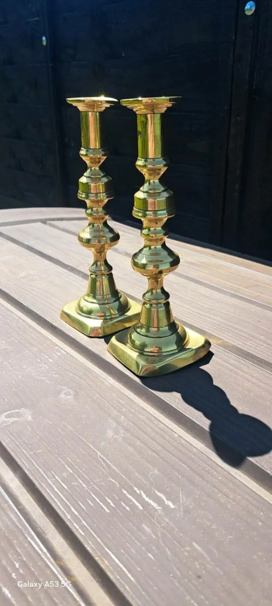 2 old brass candle stick holders - Image 2