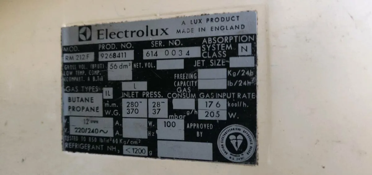 Electrolux Camper/Boat Fridge - Image 3
