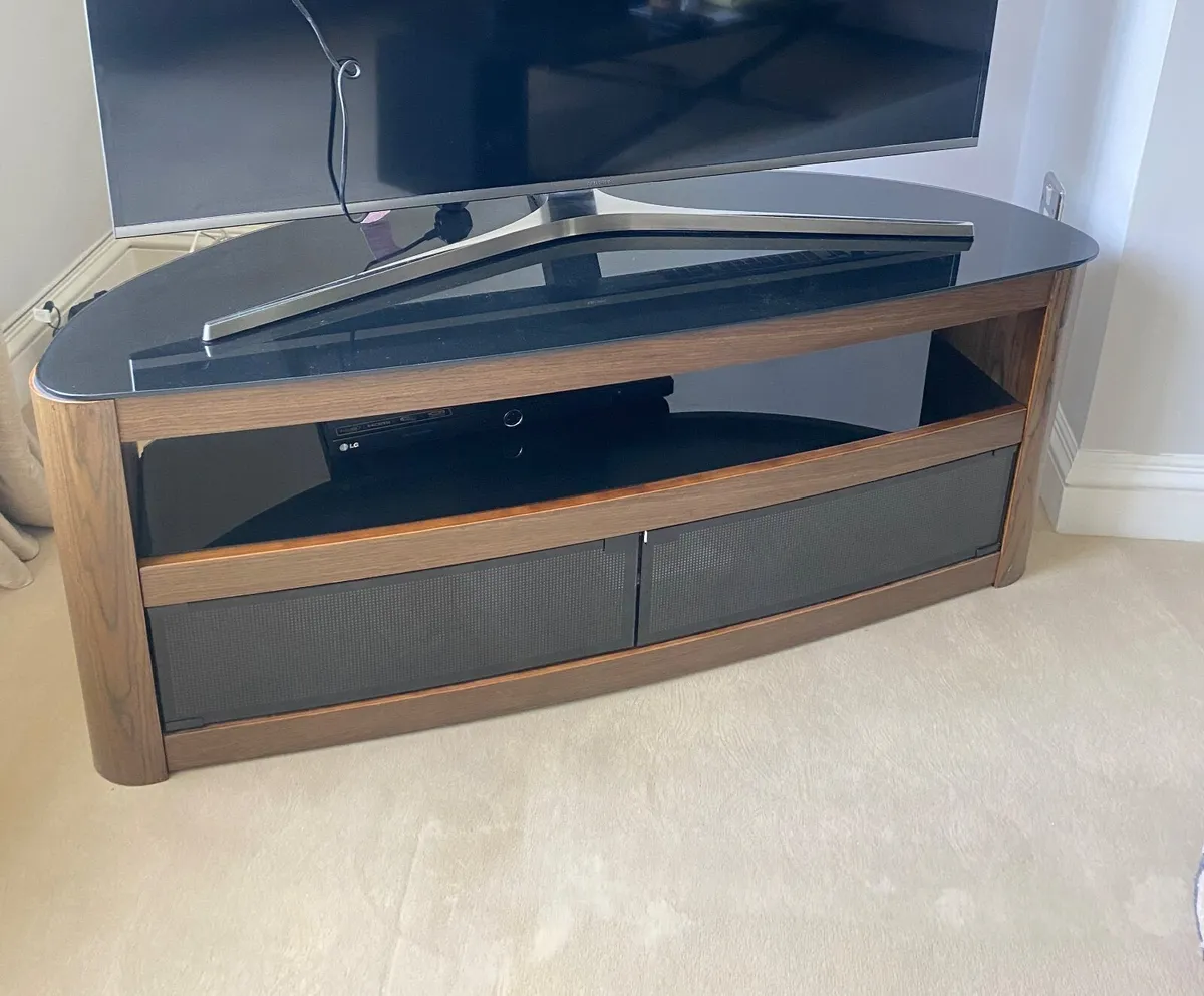 TV Cabinet - Image 1