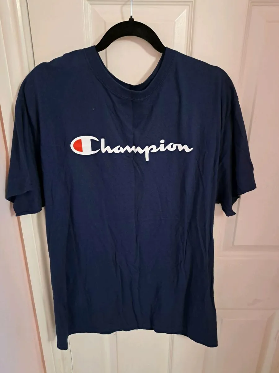 Mens Champion tshirt - Image 1