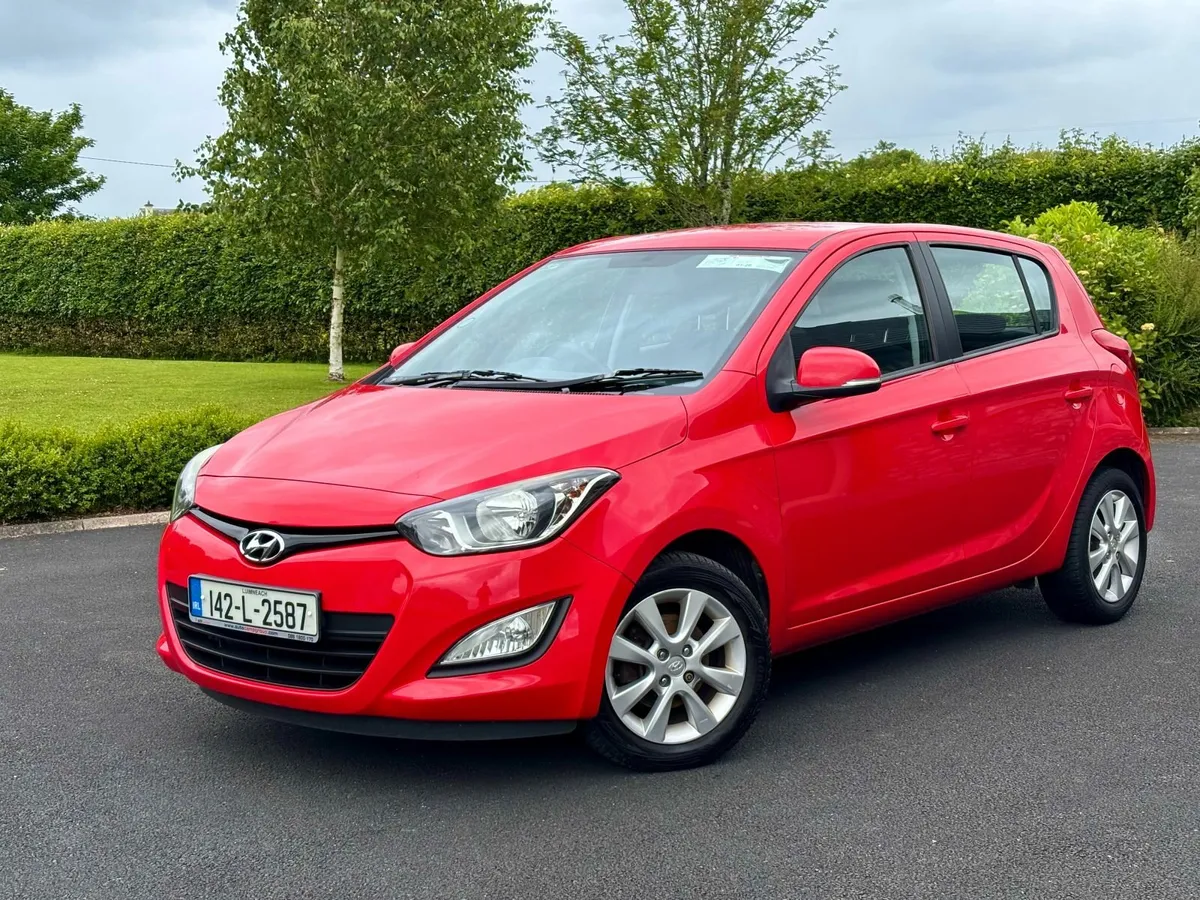 Hyundai i20 2014 - Image 2