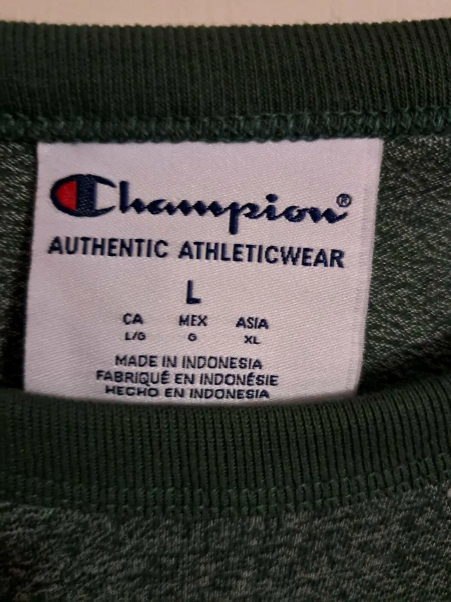 Mens Champion long sleeve tshirt - Image 3