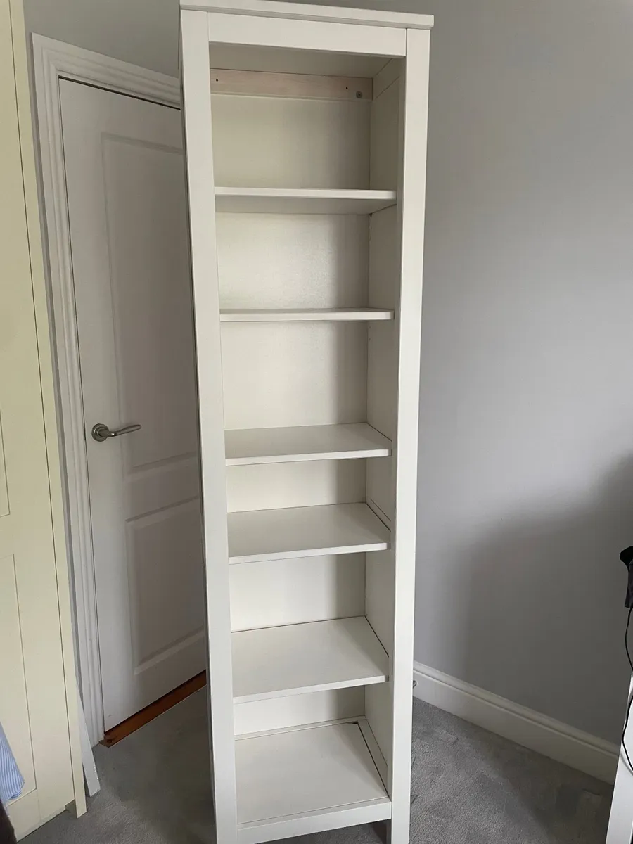 Book Shelf - Image 3