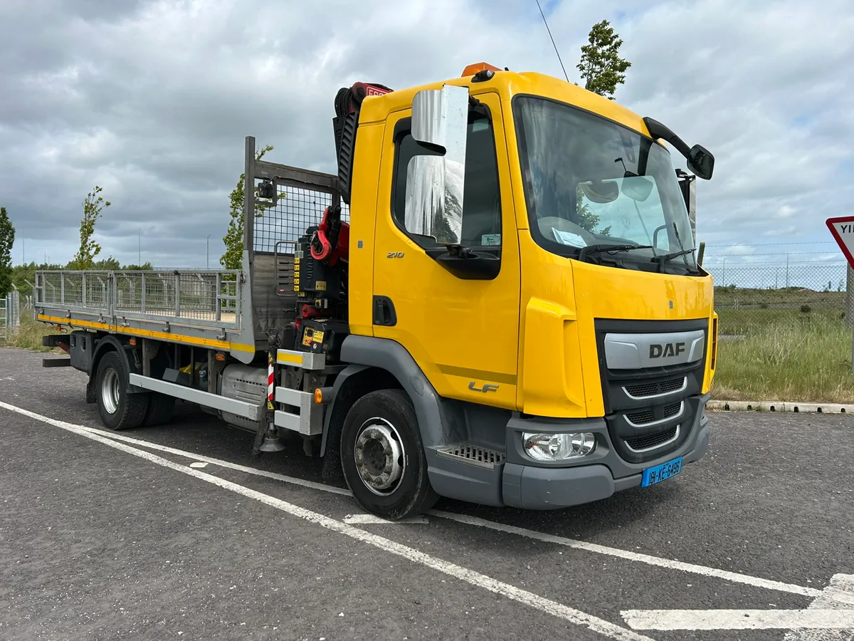 Daf 12 Ton Crane Truck - Image 1