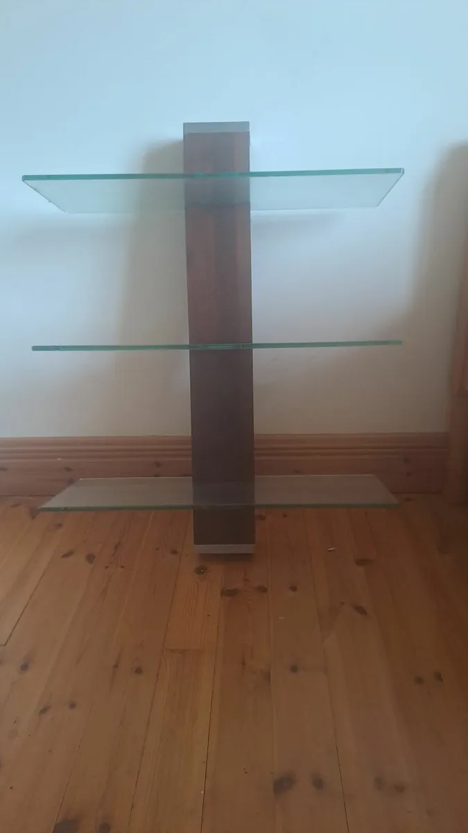 bathroom - Image 1