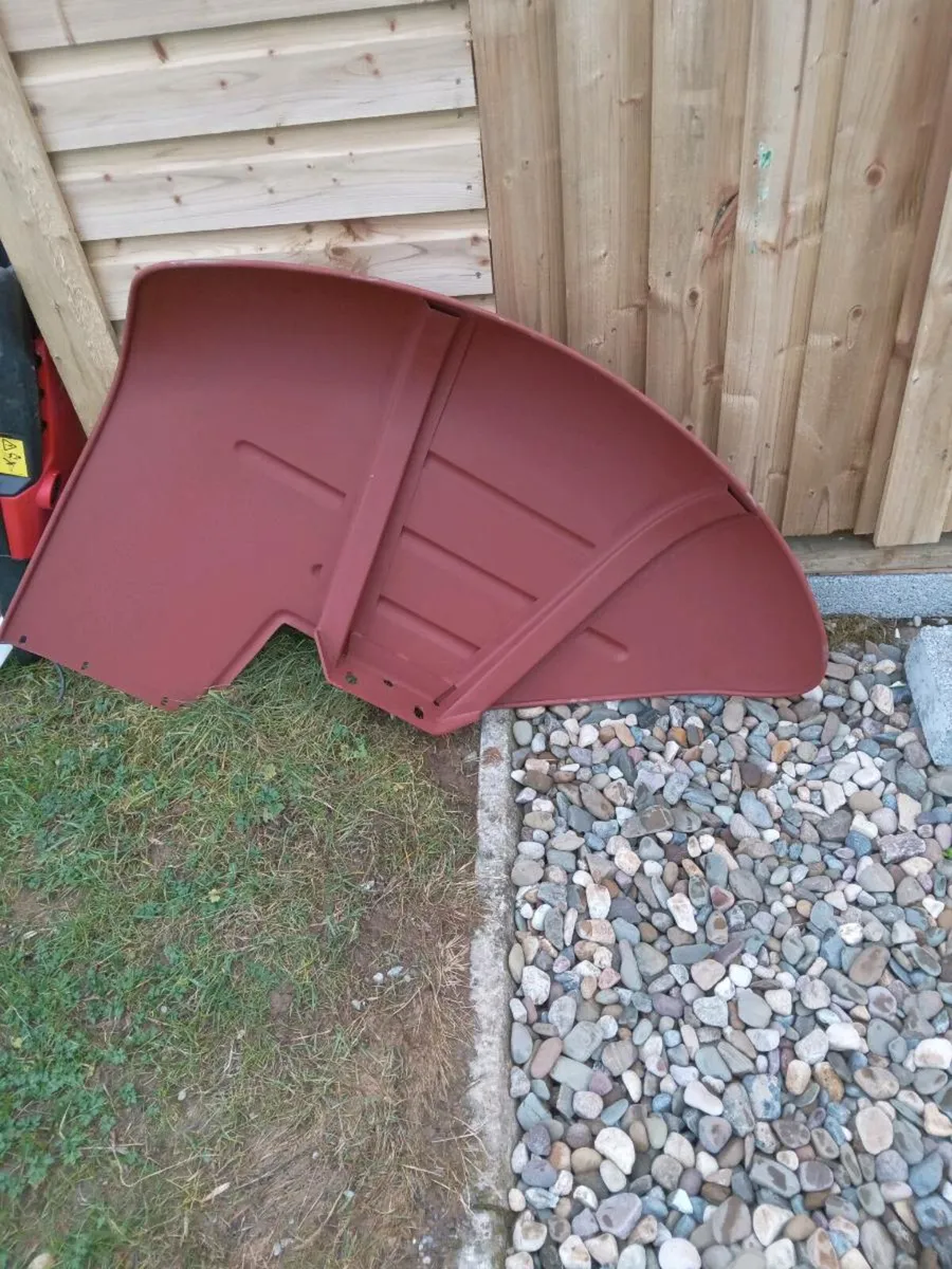 2 new mudguards fit Massey 35x - Image 3