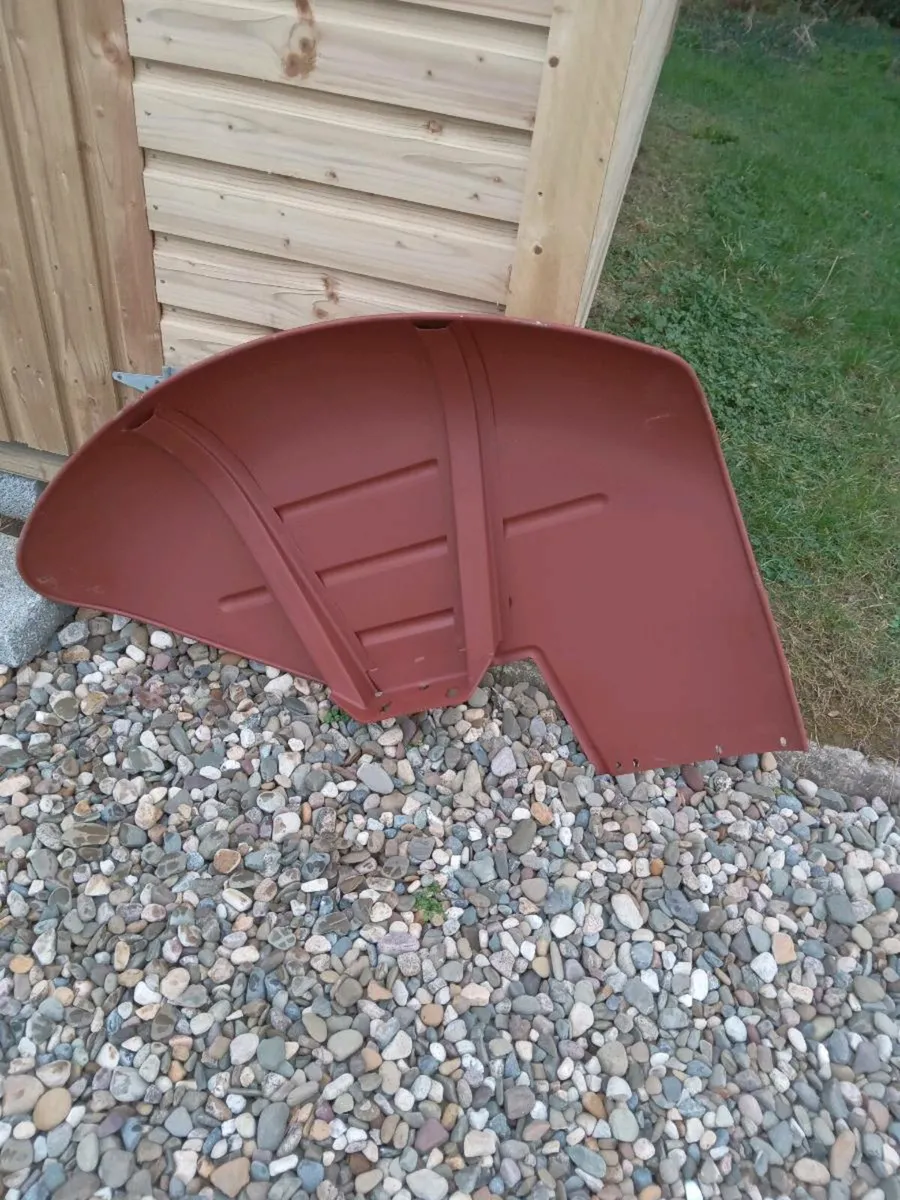 2 new mudguards fit Massey 35x - Image 4