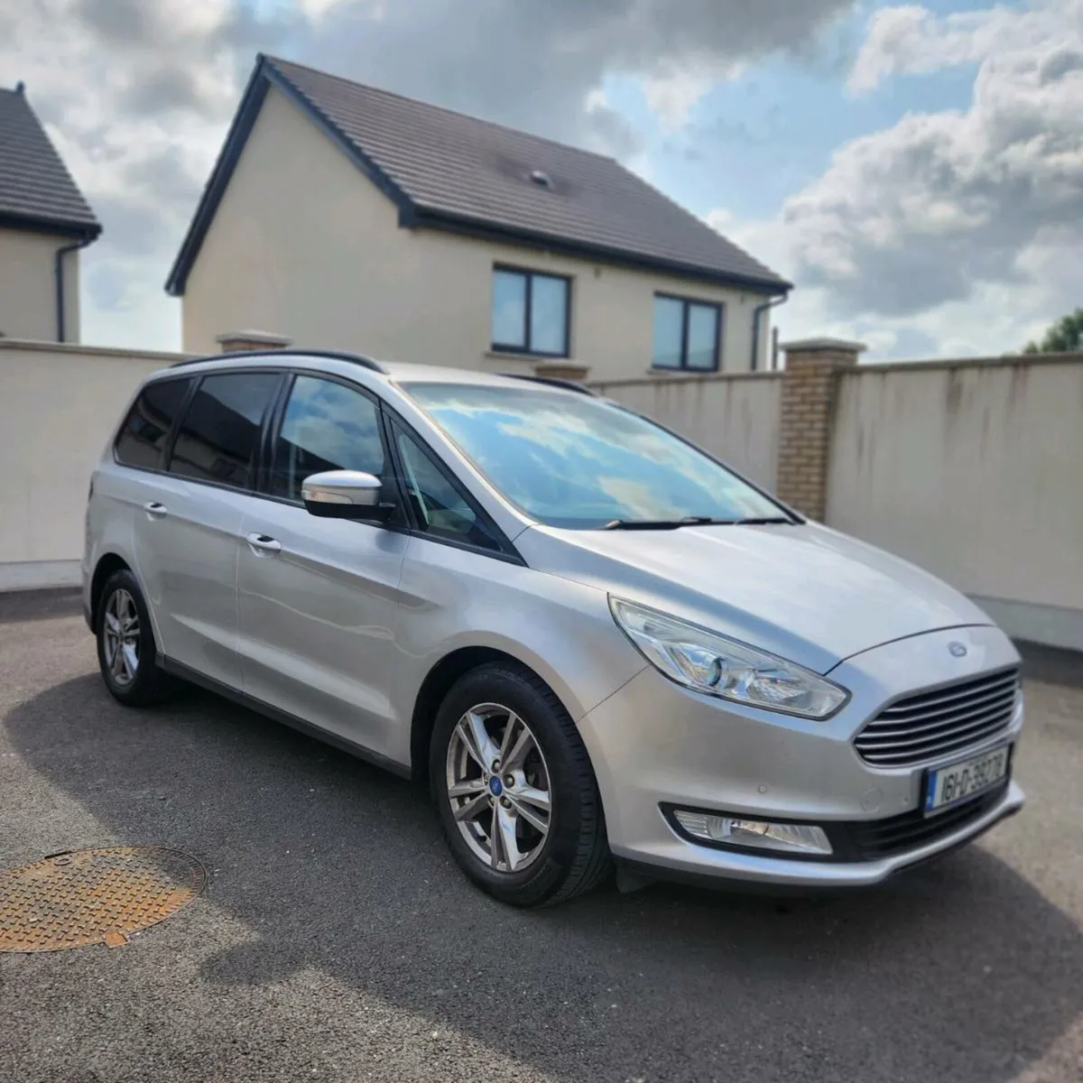 161 Ford Qalaxy 7 seats Automatic €9250 - Image 1