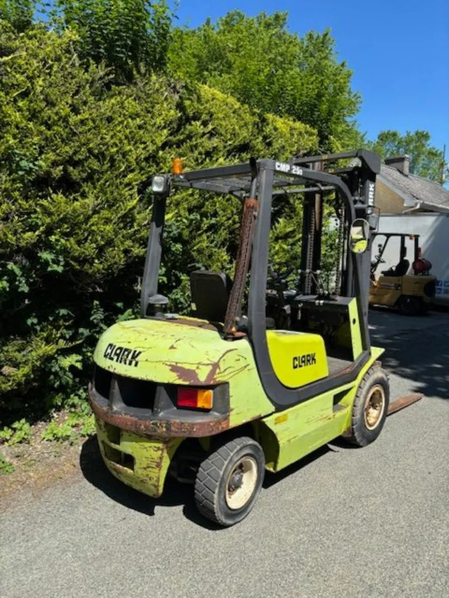 Diesel Forklifts - Image 2