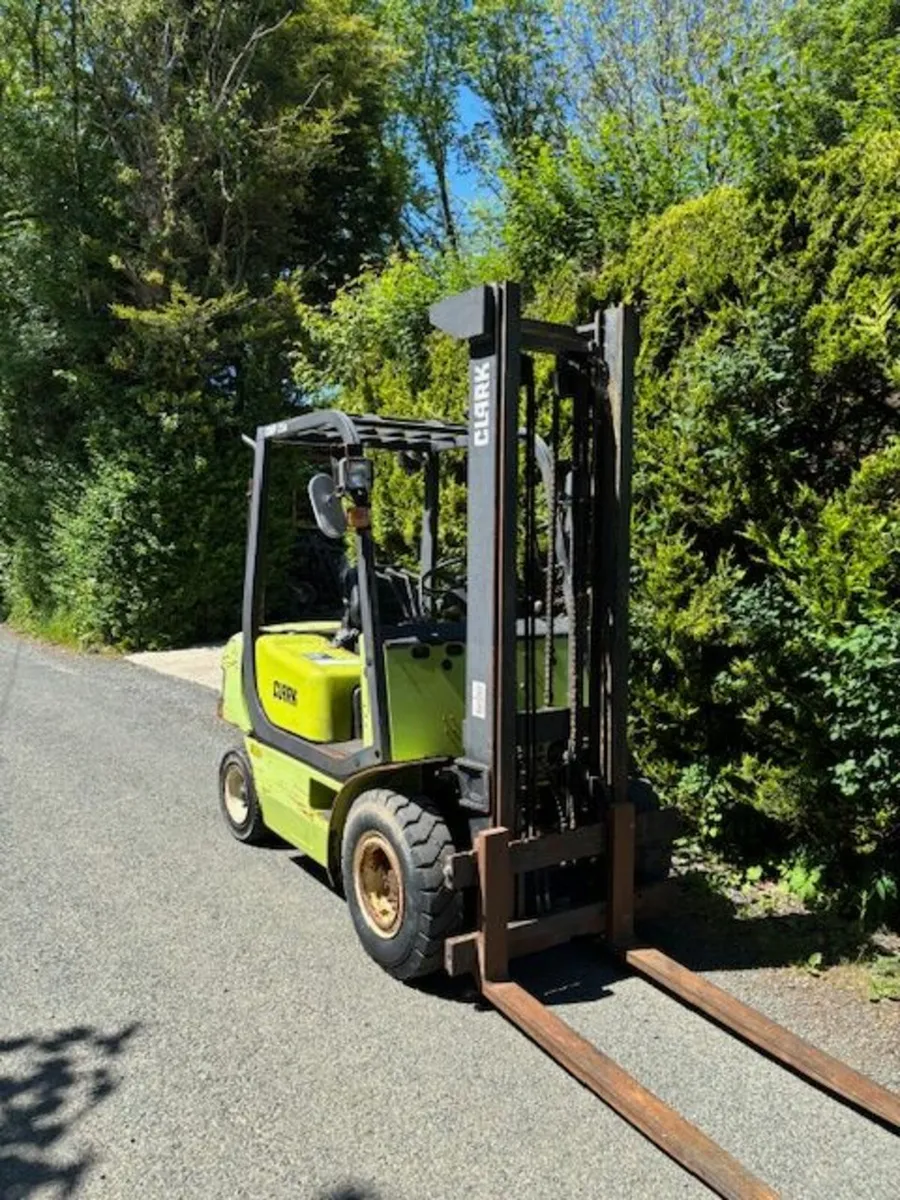 Diesel Forklifts - Image 3