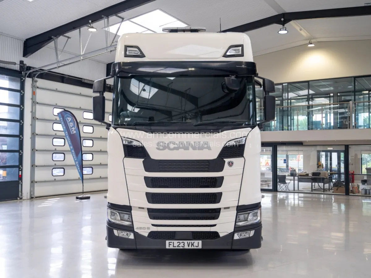 2023 (23) SCANIA S460 SUPER HIGHLINE 6X2 MIDLIFT - Image 2