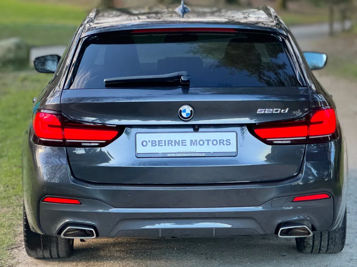 G31 LCI 520D MSPORT TOURING * LOW KMS * - Image 3