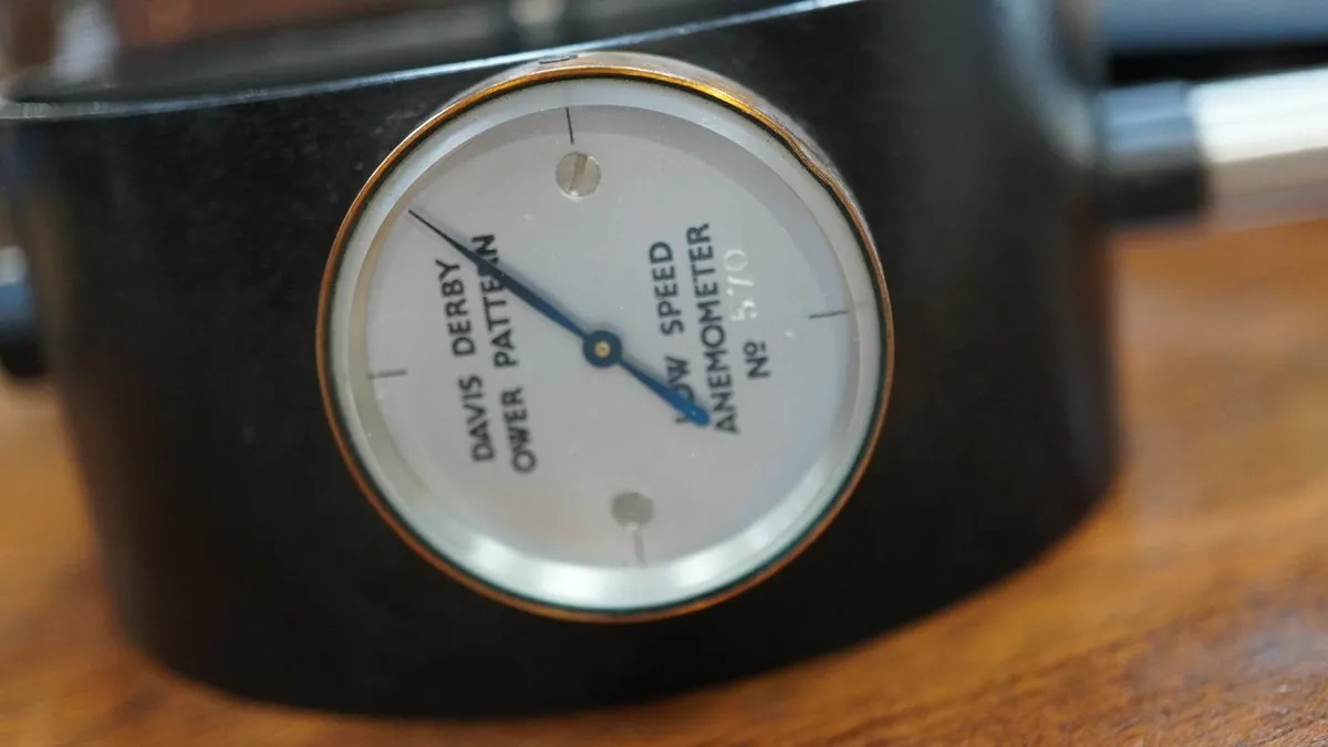 🌬️ Vintage Davis Derby Anemometer - Image 4