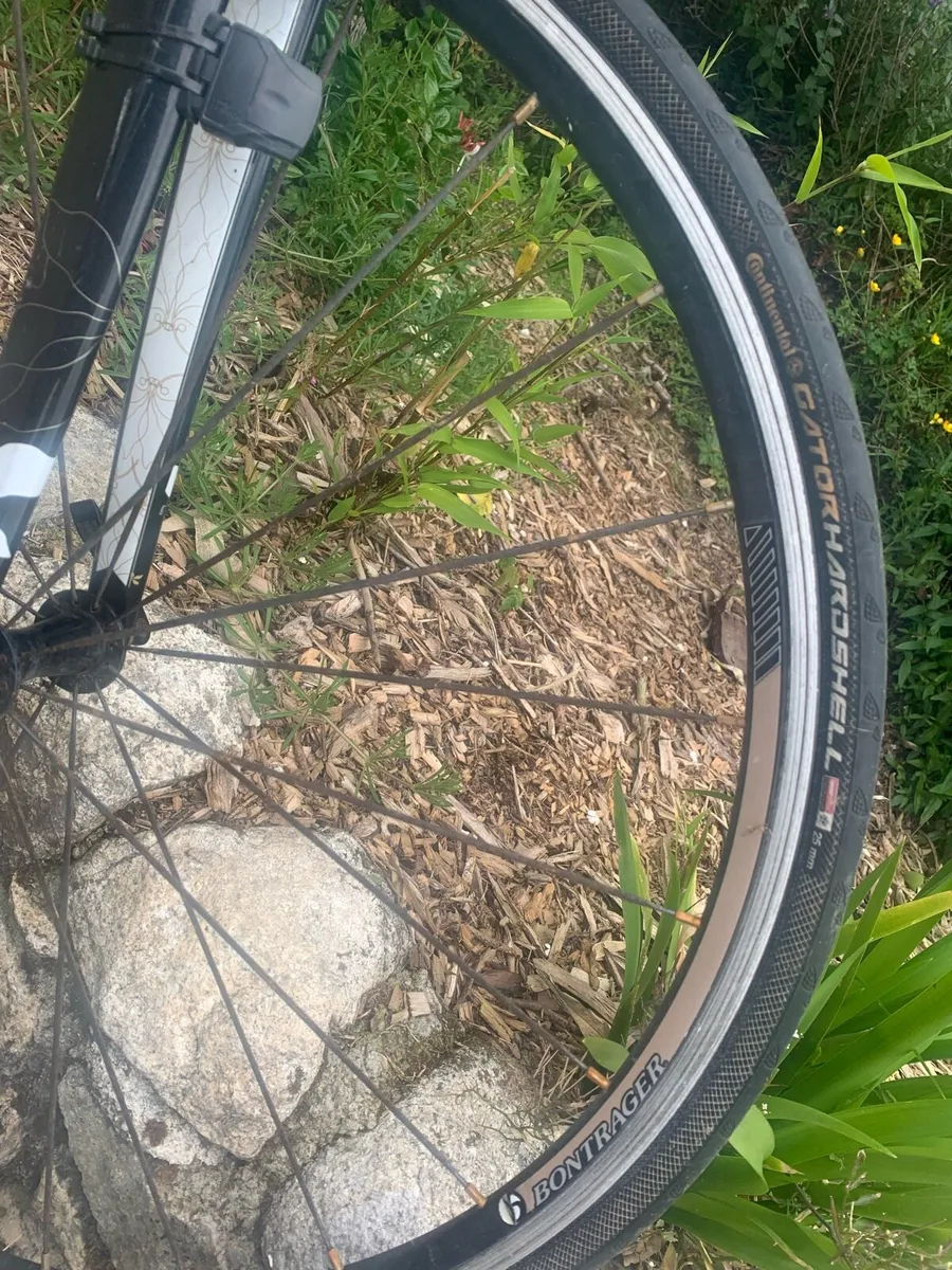 Road bike - Image 3