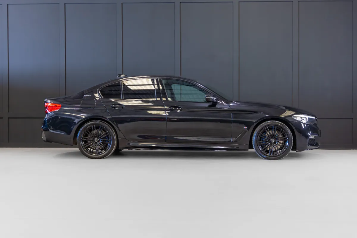 2018 BMW 5 Series 530e M-Sport - Image 2
