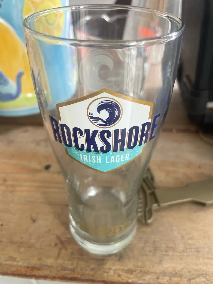 Box’s 24 pint glasses(330) - Image 3