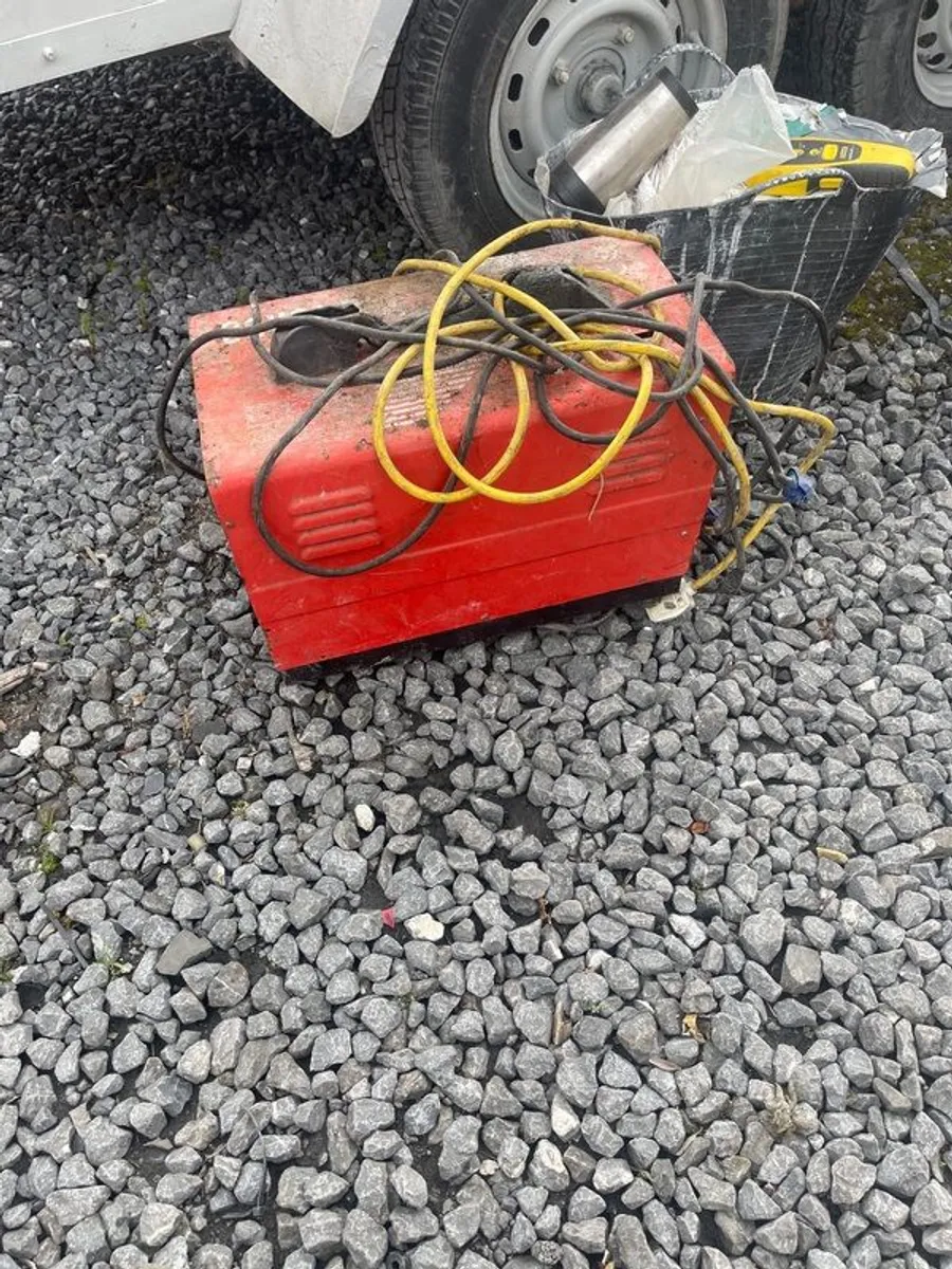 Welder - Image 2