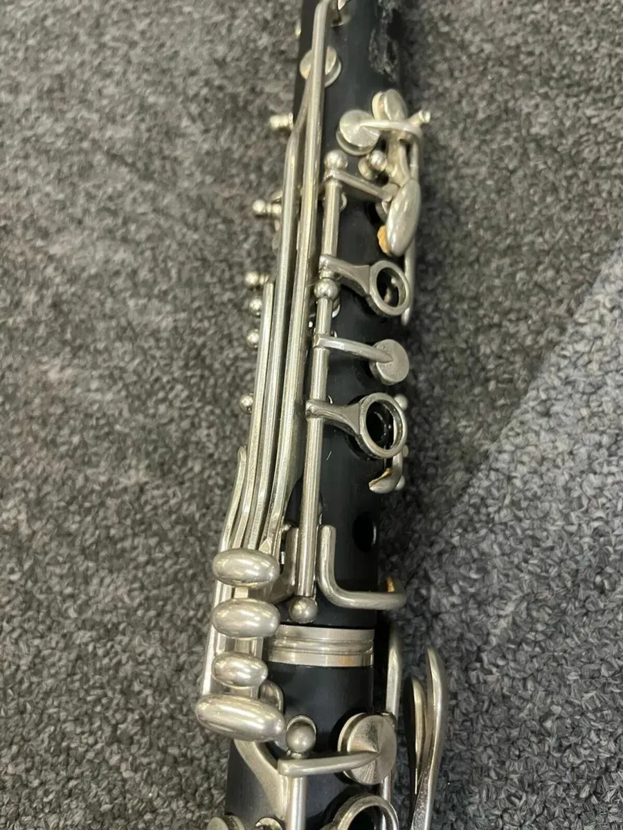 Antigua BB Clarinet - Image 2