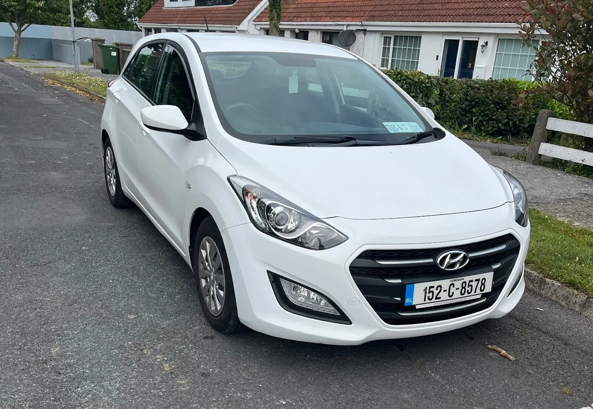 Hyundai i30 2015 - Image 2