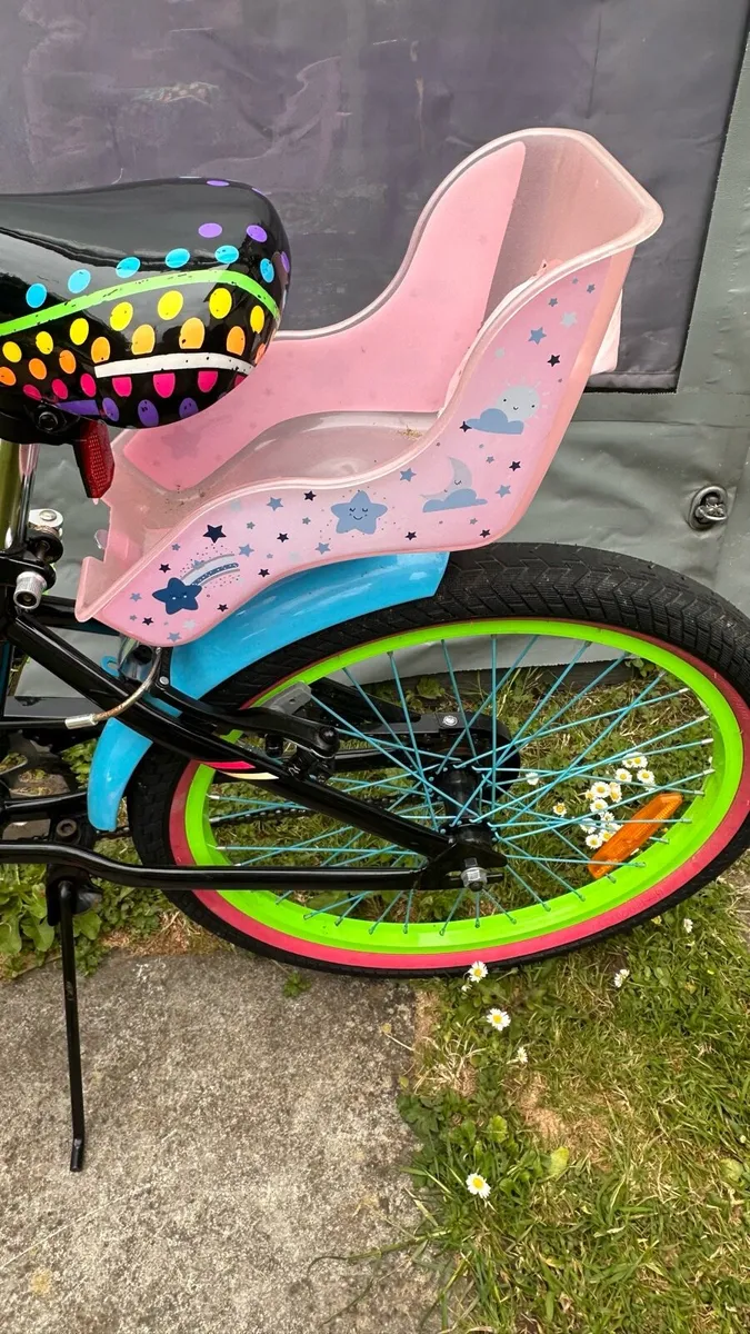 Girls bike 20 inch - Image 2