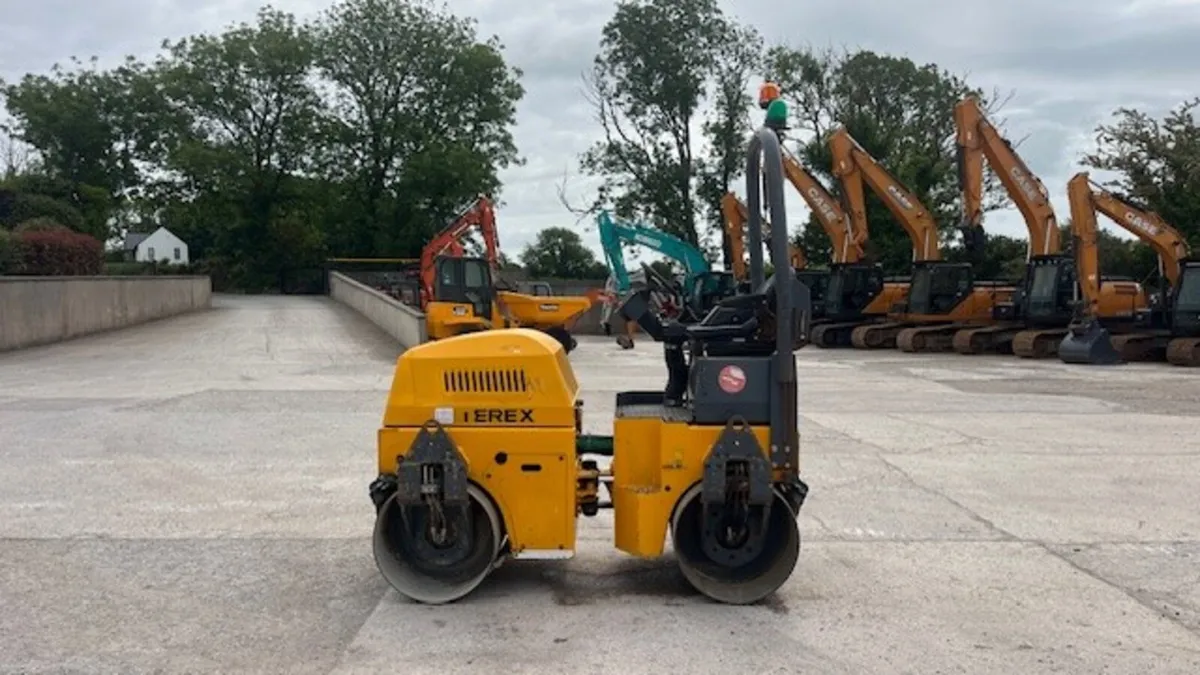 2015 Terex TV1200 - Image 1
