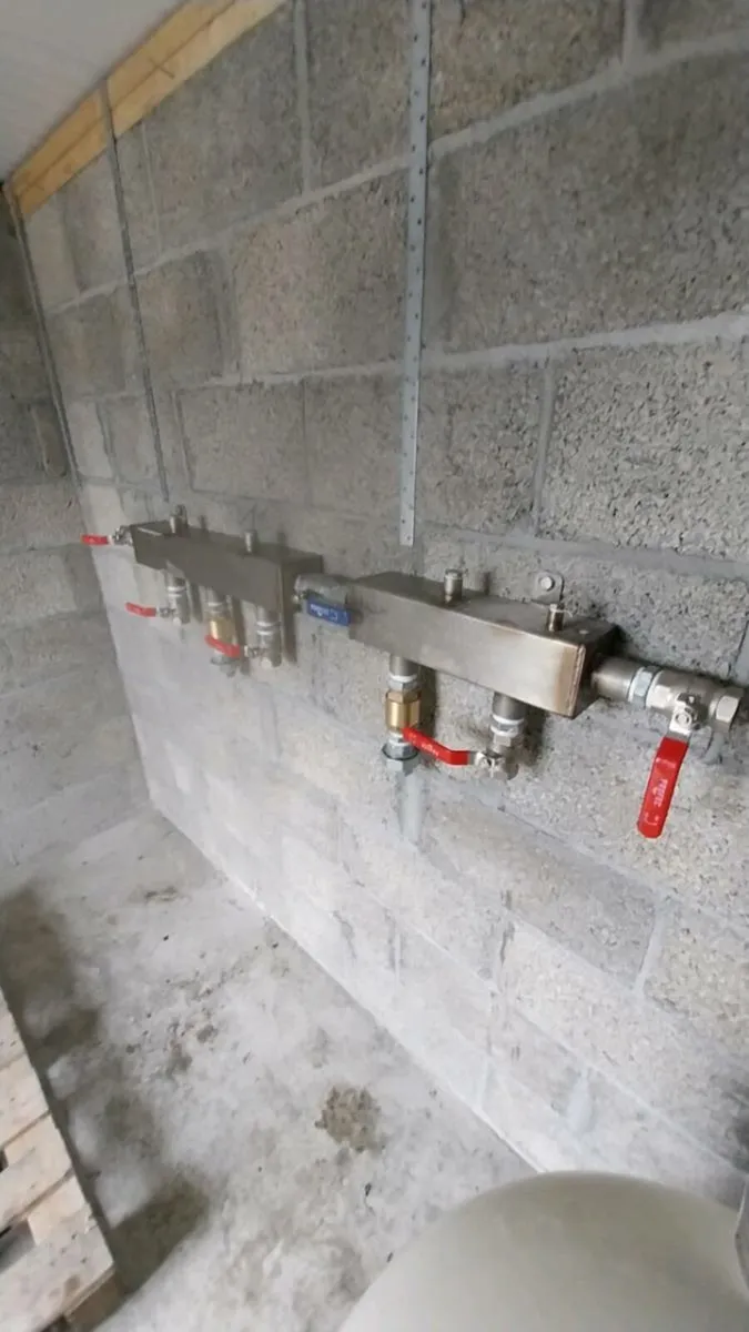 STAINLESS  STEEL MANIFOLD - Image 3