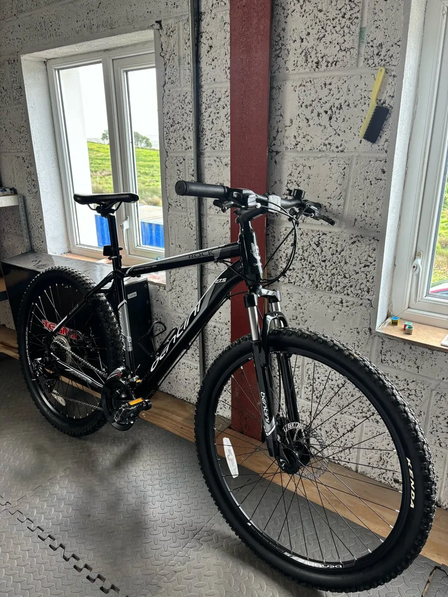 Black Bentini Rock Mountain Bike - Image 1