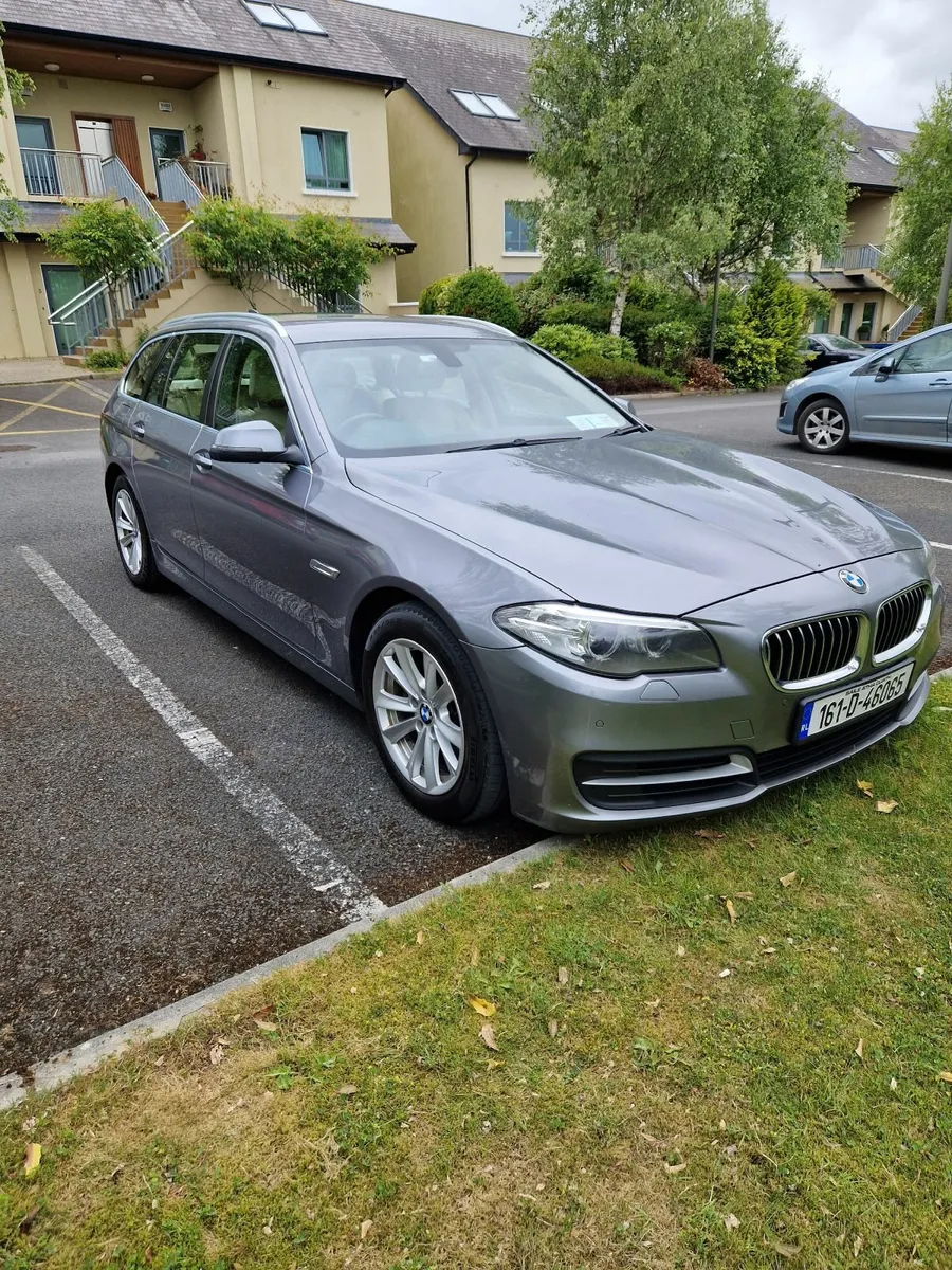 BMW 5-Series 2016 - Image 1