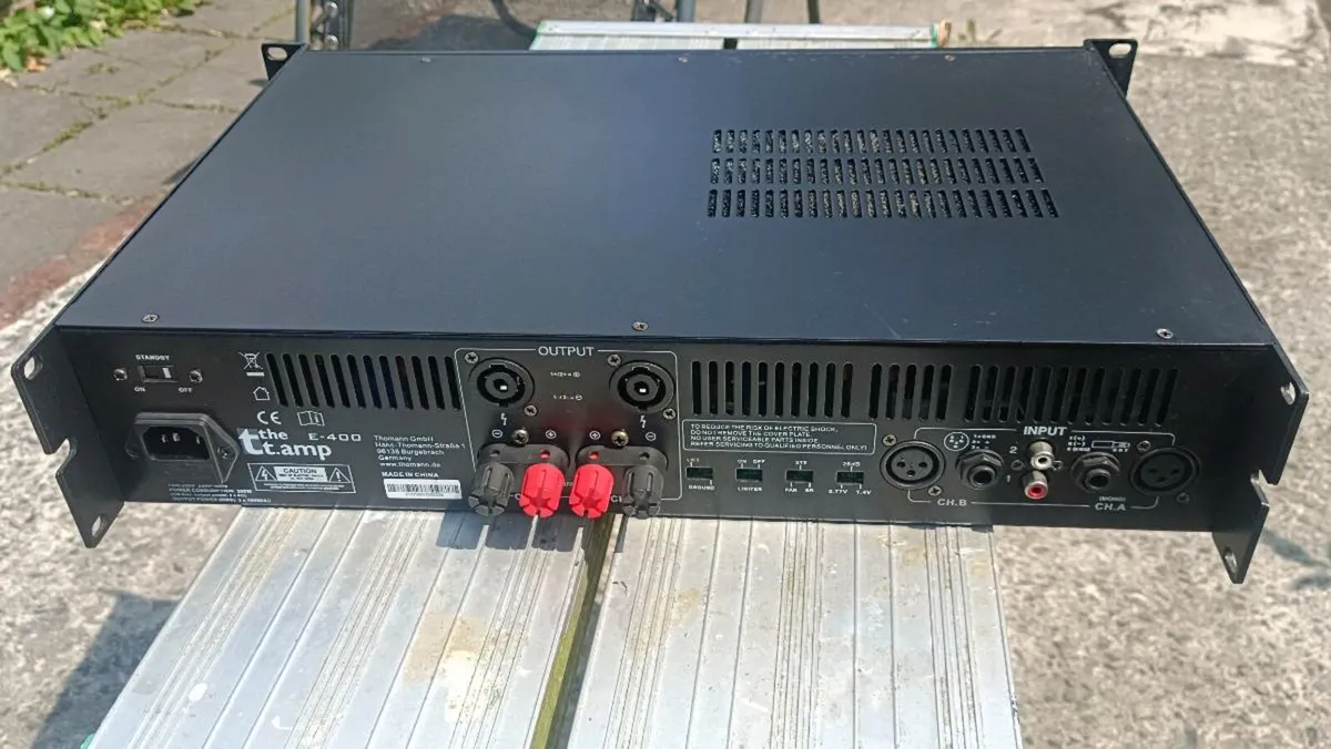 T. Amp e-400 Amplifier - Image 2