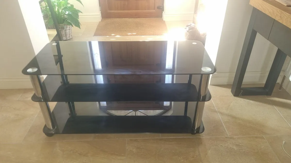 TV Stand - Image 2