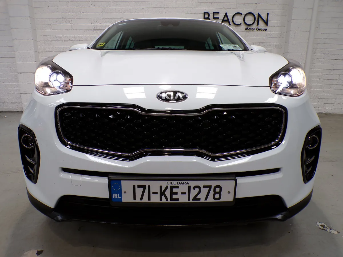 KIA SPORTAGE*FULL LEATHER HEATED SEATS*FULL PLATI - Image 3