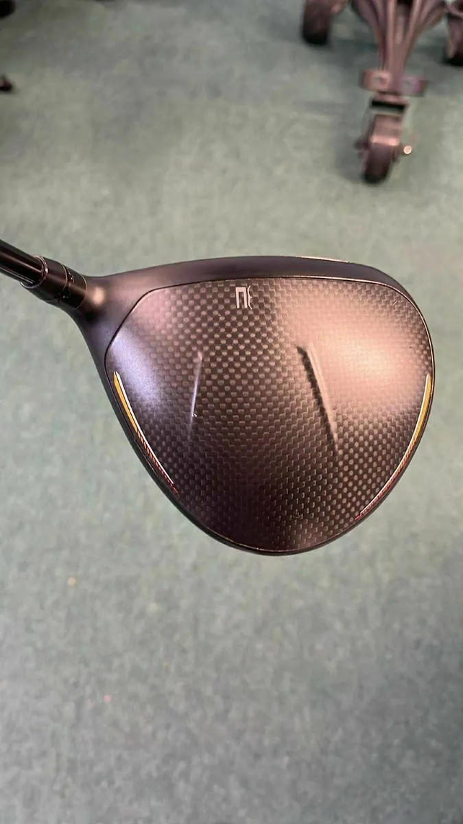 AS NEW Cobra LTDx  LS 10.5 Kali 60g Regular  €249 - Image 3