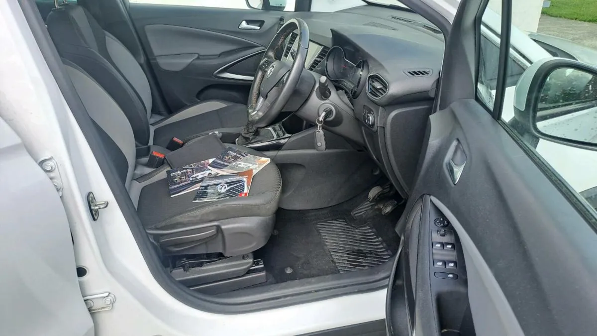 2019 Opel/Vauxhall Crossland X ~Spotless Condition - Image 2