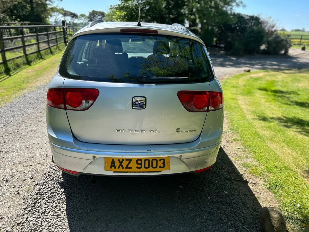 Mot 05/26 Drives great low tax/ ins 60 mpg approx - Image 3