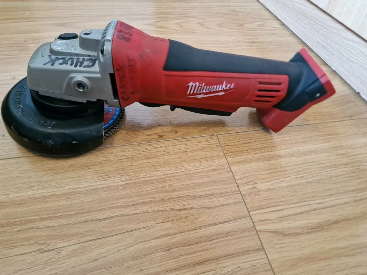 Milwaukee grinder - Image 1