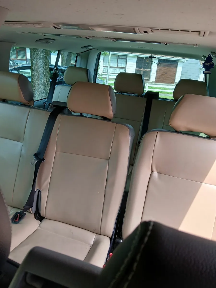Volkswagen Transporter 2005  9 seater - Image 2