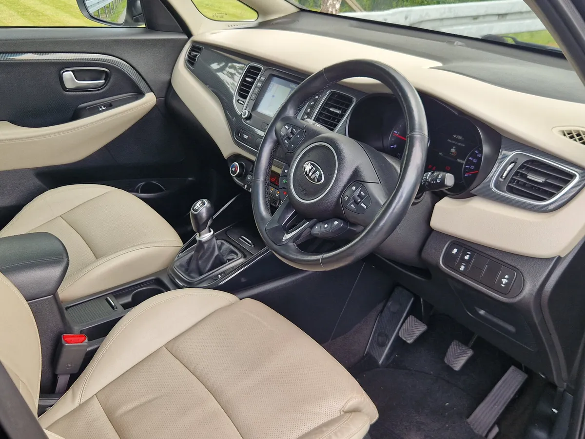 Kia Carens  OR RONDO GSE 5DR 2019 - Image 4