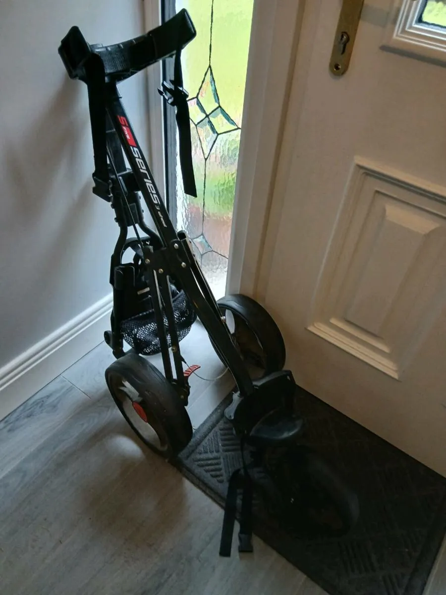 3 wheeled golf trolley - Image 3