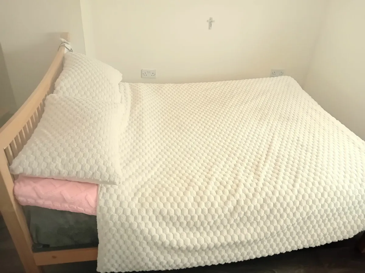 Double Bed for sale - Image 4