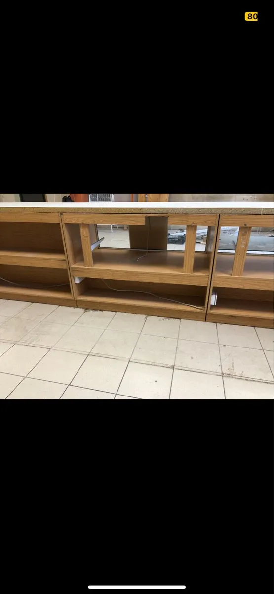 Commercial Counter - Image 4