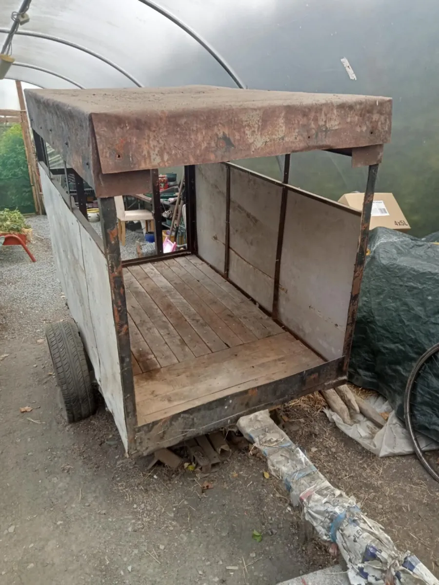 Small steel trailer - Image 1