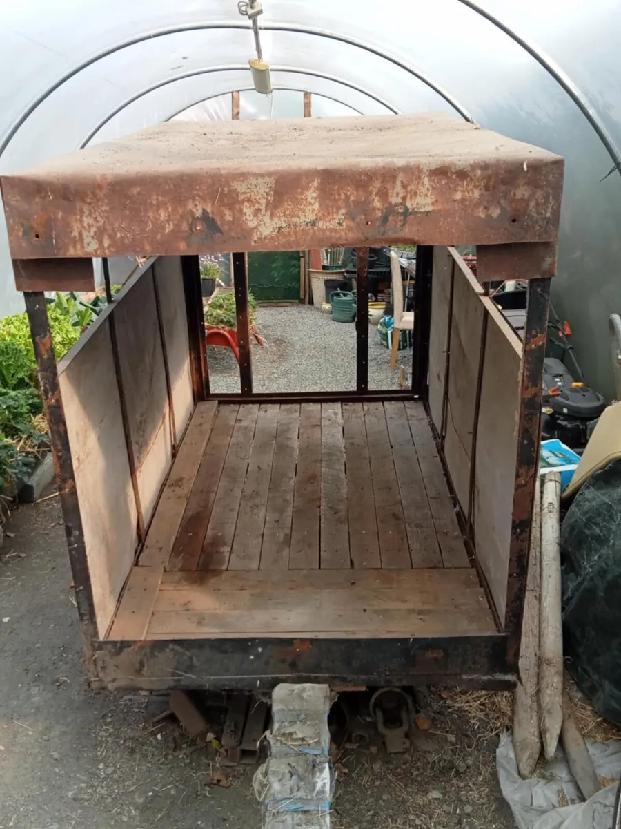 Small steel trailer - Image 2